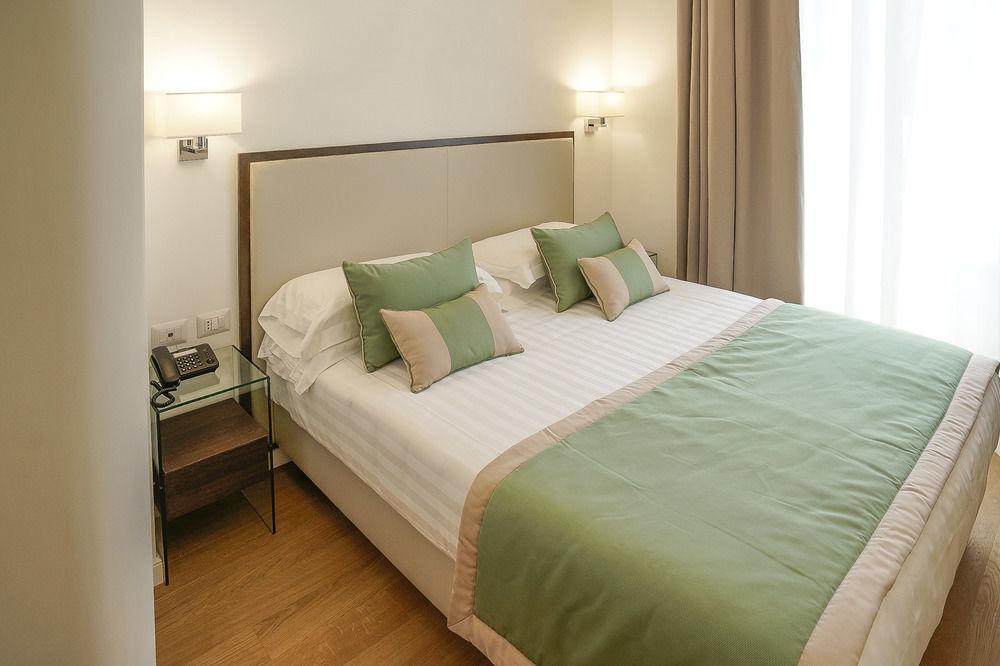 Les Diamants Spanish Steps Suite Ρώμη Εξωτερικό φωτογραφία