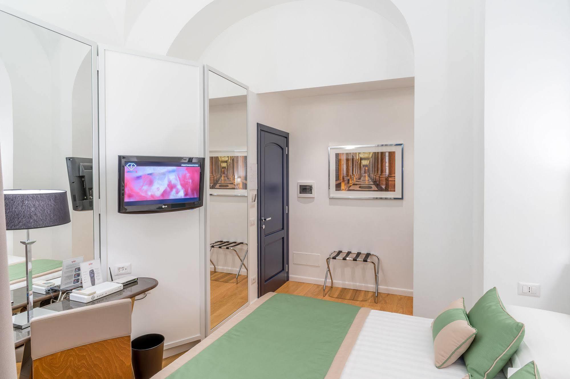 Les Diamants Spanish Steps Suite Ρώμη Εξωτερικό φωτογραφία